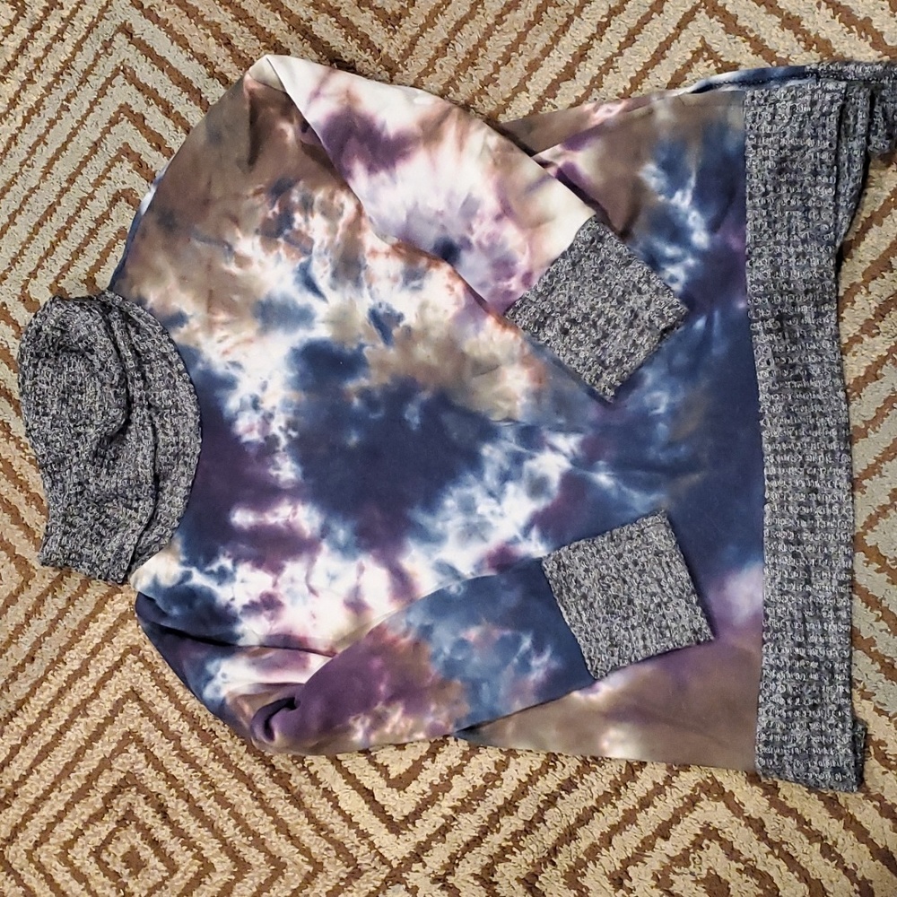 White Birch cowneck